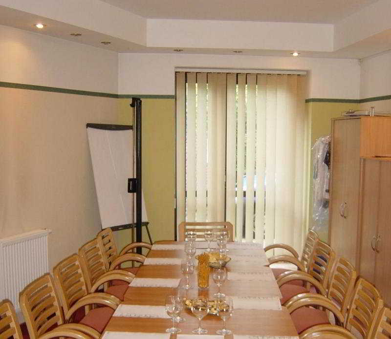 Petrus 3* Krakow